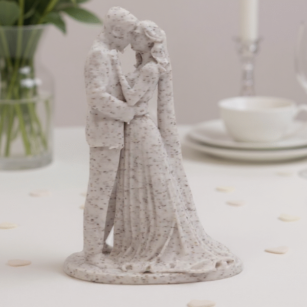Wedding Couple Romantic Sculpture, Anniversary Gift, Birthday Gift for Husband Wife, Valentine Gift, Mothers Day Gift, Home Decor Showpiece, Corporate Gift for Clients, Company Event Gift, Couple Statue for Office Desk