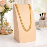 Modern mannequin neckalce