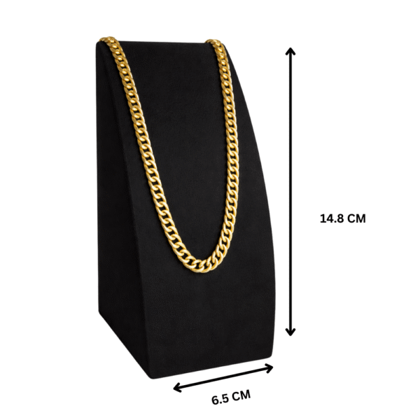 Modern mannequin neckalce